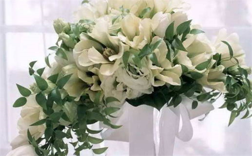 2025年08月25日是否属于领证吉日？ 领证结婚行不行？