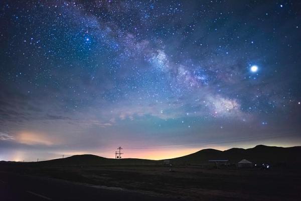 草原上的星空与节日：蒙古族的天文与祭祀文化