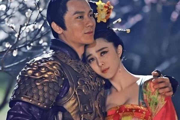 命运密码大揭秘：李晨范冰冰的八字如何暗藏玄机