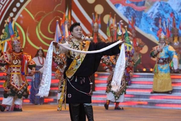 走近藏族传统节日:新年庆典与家庭养生之道 走近藏族传统节日:新年庆典与家庭养生之道