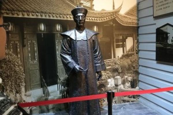 胡雪岩的八字命理误区:看似顺利的背后藏着哪些颠覆性真相 胡雪岩的八字命理误区:看似顺利的背后藏着哪些颠覆性真相