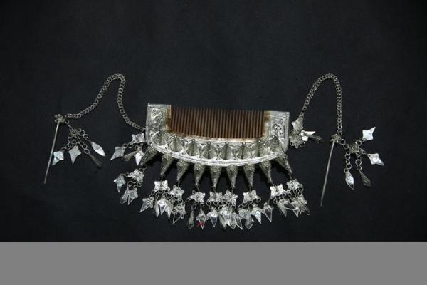 苗族银饰节庆的文化寓意与历史渊源